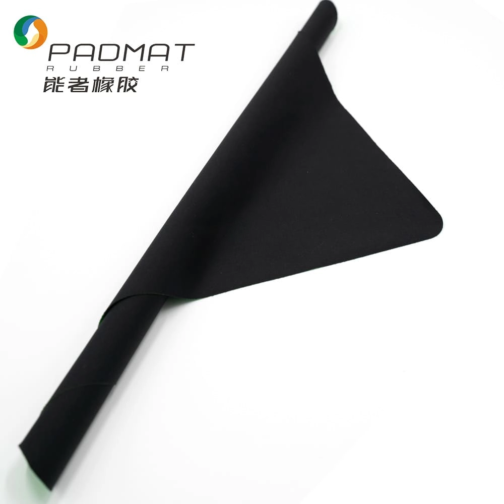 Ultra-Thin & Foldable Microfiber Mouse Pad - Image 3