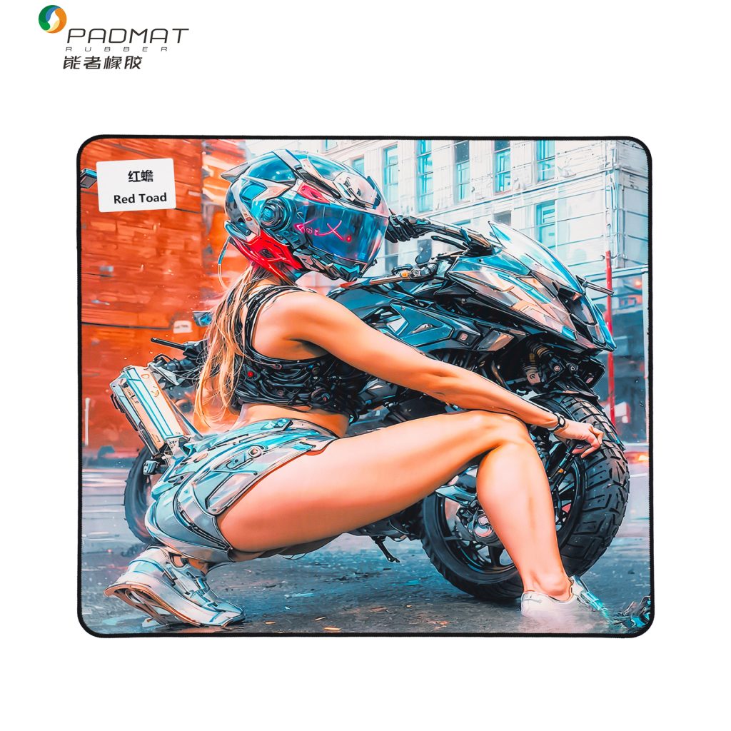 Balanced gaming mouse pad with a woven surface and natural rubber base, produced by a professional gaming mouse pad manufacturer Padmat Rubber for OEM applications.